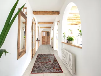 Animals Pictorial Ziegler Indian Runner Rug 3x8