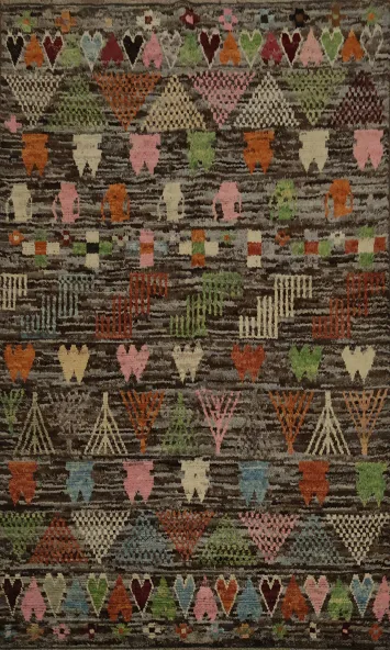 Bohemian Style Moroccan Area Rug 7x10 with Eye-Catching Patterns