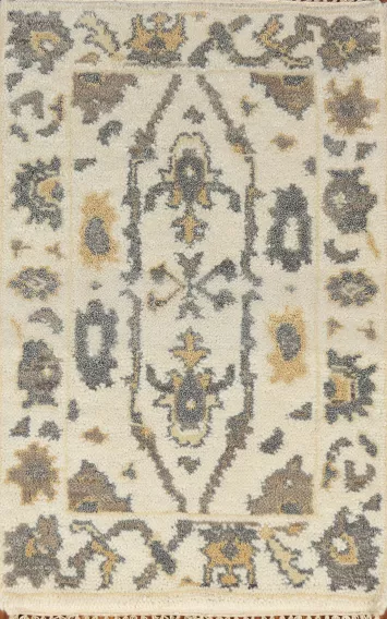 Ivory Floral Wool Oushak Indian Rug 2x3