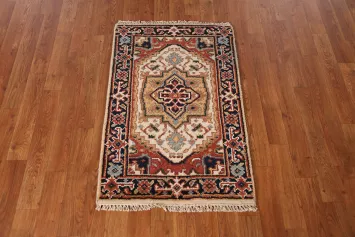 Ivory Wool Medallion Heriz Serapi Indian Accent Rug 2x3