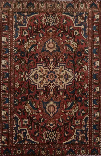Floral Wool Medallion Bakhtiari Persian Rug 5x6
