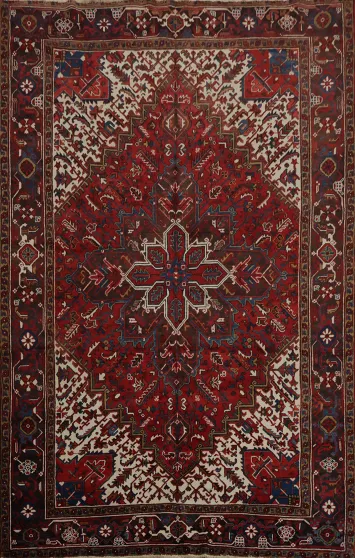 Vintage Heriz Persian Area Rug 7x10 for Classic Living Spaces