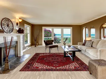 Vintage Red Wool Heriz Persian Area Rug 7x10