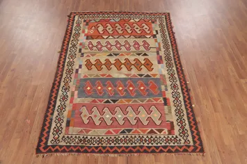 Vegetable Dye Kilim Qashqai Persian Area Rug 5x8