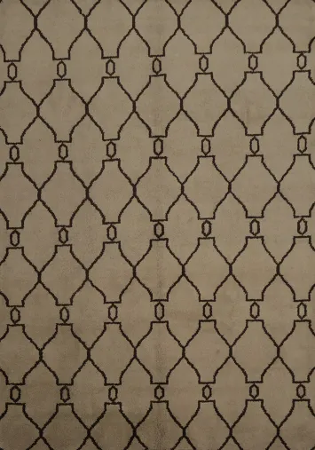 Chic and Subtle Moroccan Area Rug 8x10 for Versatile Decor