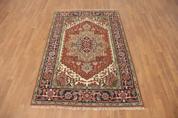 Geometric Heriz Serapi Wool Rug 4x6