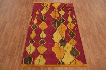 Handmade Moroccan Room Size Area Rug 5x8