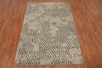 Handmade Moroccan Room Size Area Rug 5x8