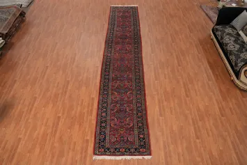 Antique Vegetable Dye Heriz Serapi Runner Rug 4x18