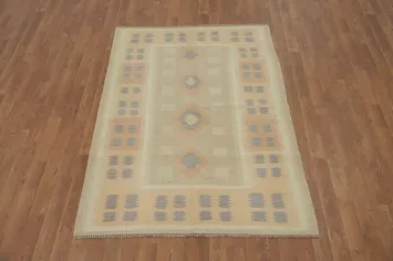 Natural Toned Kilim Rug 4x6 with Subtle Geometric Designs