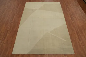 Elegant Minimalist Rug with Subtle Geometric Pattern 7x10