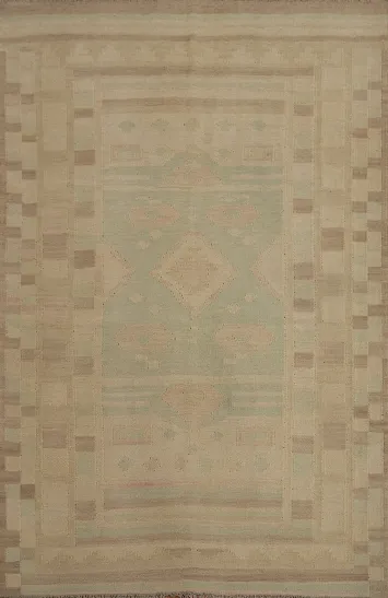 Subtle Earth Tone Kilim Rug 4x6 Ideal for Cozy Living Spaces