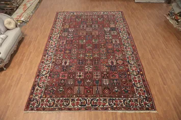 Antique Vegetable Dye Bakhtiari Persian Large Rug 11x17