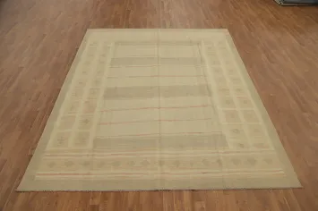 Classic Kilim Area Rug 8x10 Featuring Gentle Geometric Designs