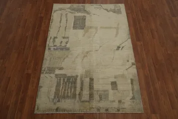 Modern Artistic Rug 4x6 Subtle Hues and Geometric Inspirations