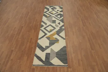 Abstract Diamond Design Kilim Runner Rug 3x10