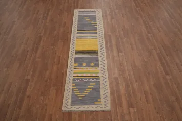 Charismatic Kilim Runner Rug 2x8 with Soft Hues