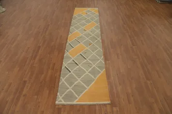 Elegant Diamond Pattern Kilim Runner Rug 3x12