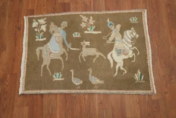 Hunting Design Vintage Tabriz Persian Rug 2x3