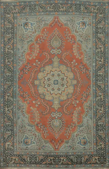 Intricate Persian Area Rug 7x10 with Vintage Tabriz Floral Motif