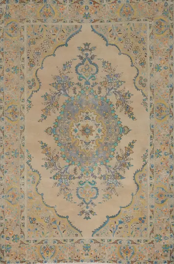 Exquisite Medallion Persian Rug 7x10 with Elegant Tabriz Design