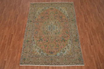 Exquisite Handcrafted Wool Tabriz Persian Area Rug 7x10
