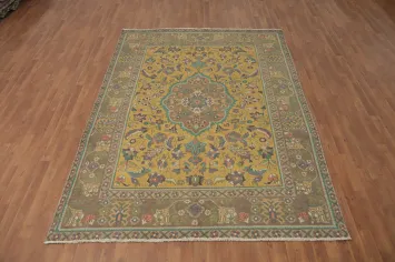 Traditional Floral Tabriz Persian Area Rug 7x9