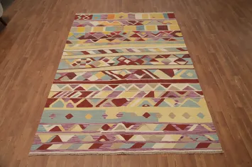 Geometric Kilim Vegetable Dye Area Rug 6x9