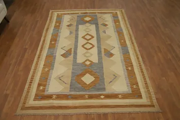Geometric Kilim Vegetable Dye Area Rug 6x9