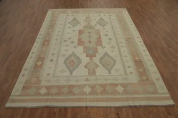 Geometric Wool Kilim Vegetable Dye Area Rug 8x11