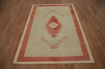 Southwestern Style Kilim Rug 4x6 with Geometric Patterns in Earth Tones