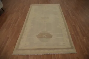 Earthy Tones in a Geometric Kilim Area Rug 5x8 for Cozy Spaces