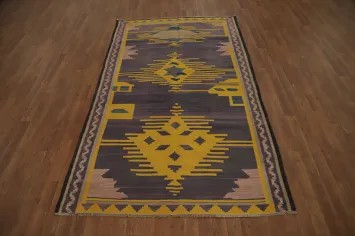 Geometric Kilim Vegetable Dye Area Rug 5x8