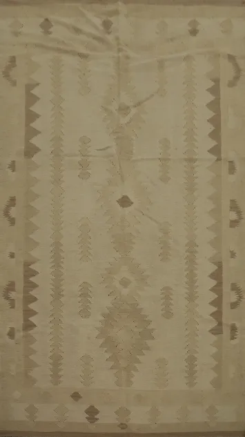 Geometric Wool Kilim Vegetable Dye Area Rug 5x8