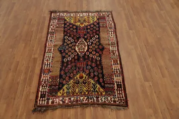 Handmade Wool Shiraz Persian Rug 4x6