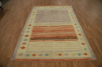 Artisan Crafted Wool Kilim Area Rug 6x9 with Unique Geometric Motifs