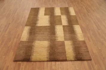 Minimalist Design Gabbeh Area Rug 6x8 for Elegant Interiors