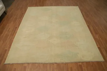 Classic Wool Kilim Area Rug 8x10 with Soft Pastel Details