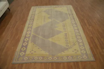 Timeless Geometric Design Kilim Area Rug 7x10 for Stylish Decor Enthusiasts