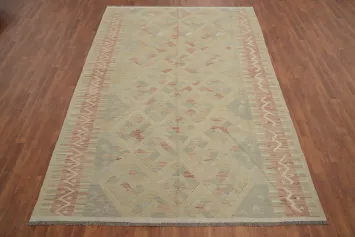 Timeless Elegance with Our Handwoven Kilim Area Rug 7x10