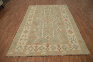 Elegant Geometric Kilim Area Rug 6x8 with Soft Pastel Hues