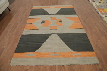 Modern Geometric Kilim Area Rug 6x9 for Contemporary Spaces