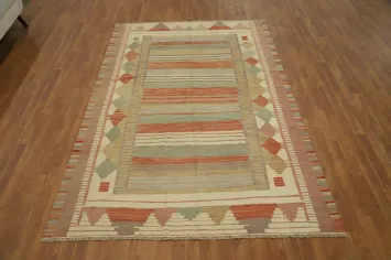 Vegetable Dye Geometric Kilim Area Rug 6x9