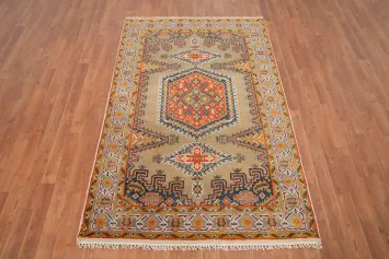 Geometric Viss Handmade Wool Rug 4x6