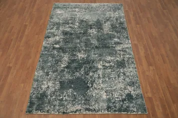 Modern Abstract Area Rug 5x8 for a Sophisticated Living Space