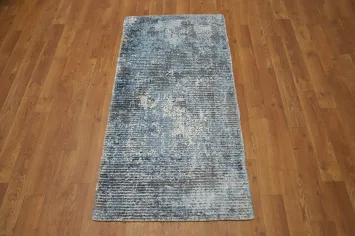 Sophisticated Blue Abstract Rug 2x4 for a Modern Aesthetic