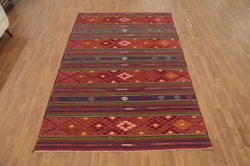 Handwoven Kilim Area Rug 6x10 for a Cozy Boho Ambience