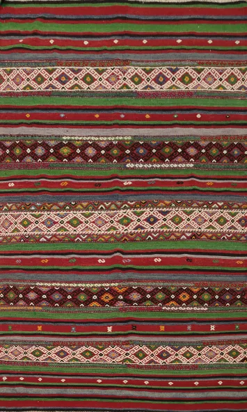 Vibrant Geometric Meet Rich Earthy Tones in Classic Kilim Rug 5x7