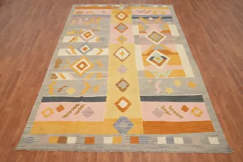 Handwoven Pastel Kilim Area Rug 7x10 for Elegant Interiors