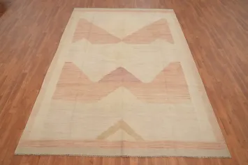 Elegant Minimalist Kilim Area Rug 7x10 with Subtle Geometric Patterns